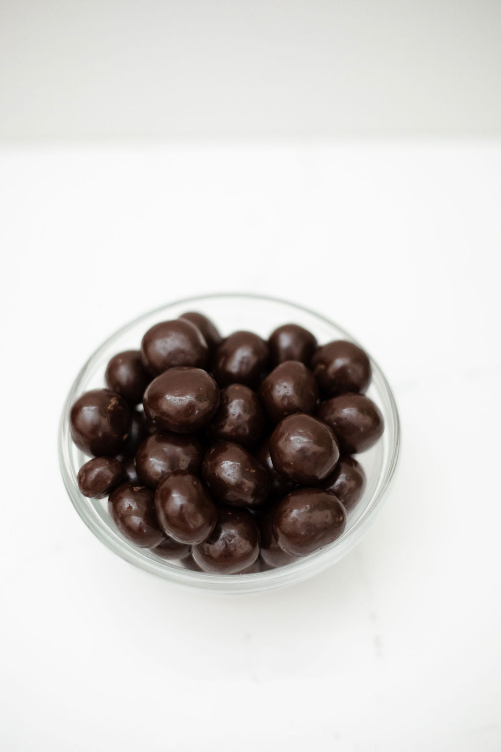 72% Dark Chocolate | Macadamia nuts | Kenyan Origin | B Corp Certified | Agroforestry Grown | Subscription